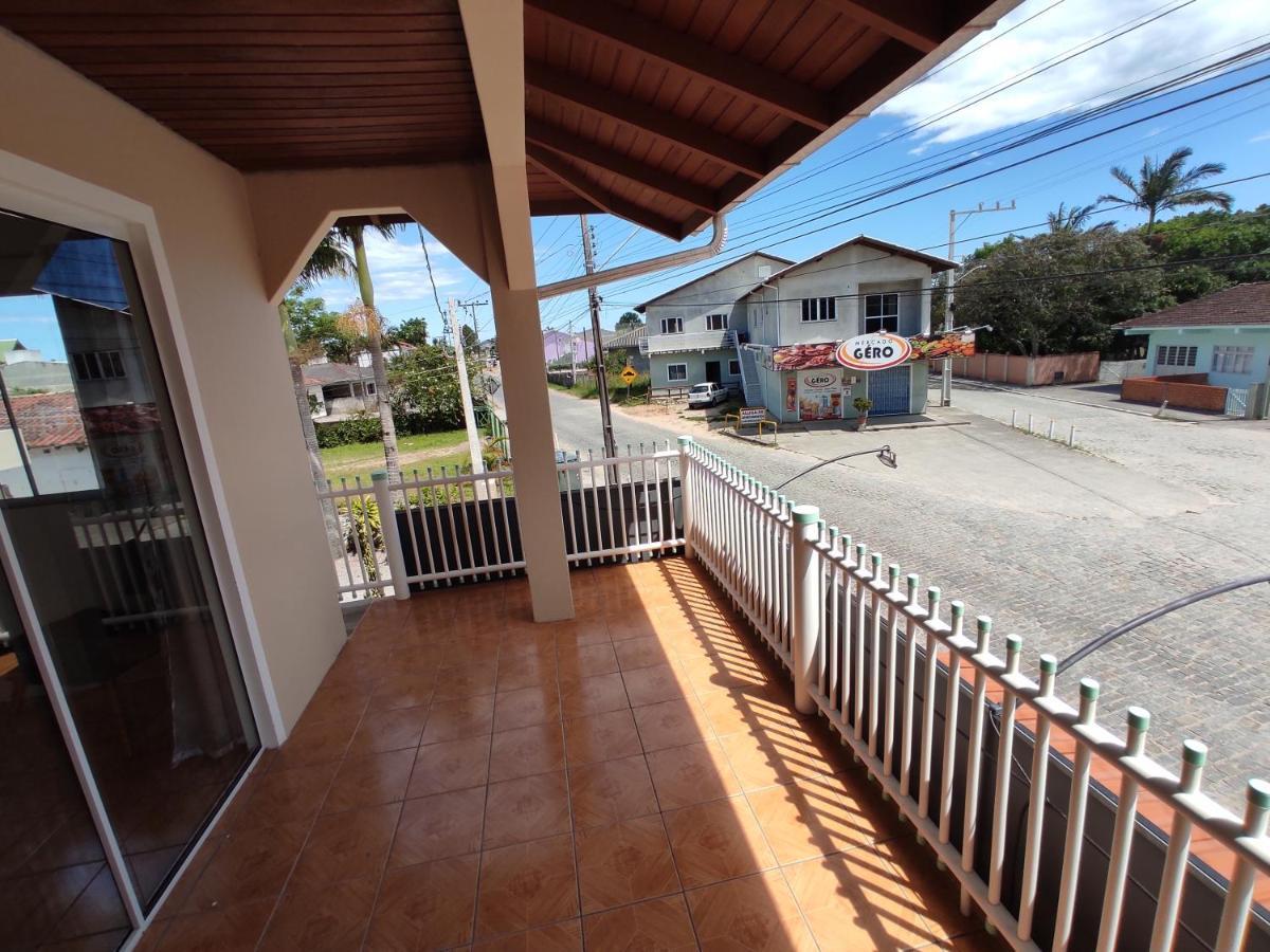 Casa Aconchegante A 4Km-5Min Da Guarda Do Embau Villa Ngoại thất bức ảnh