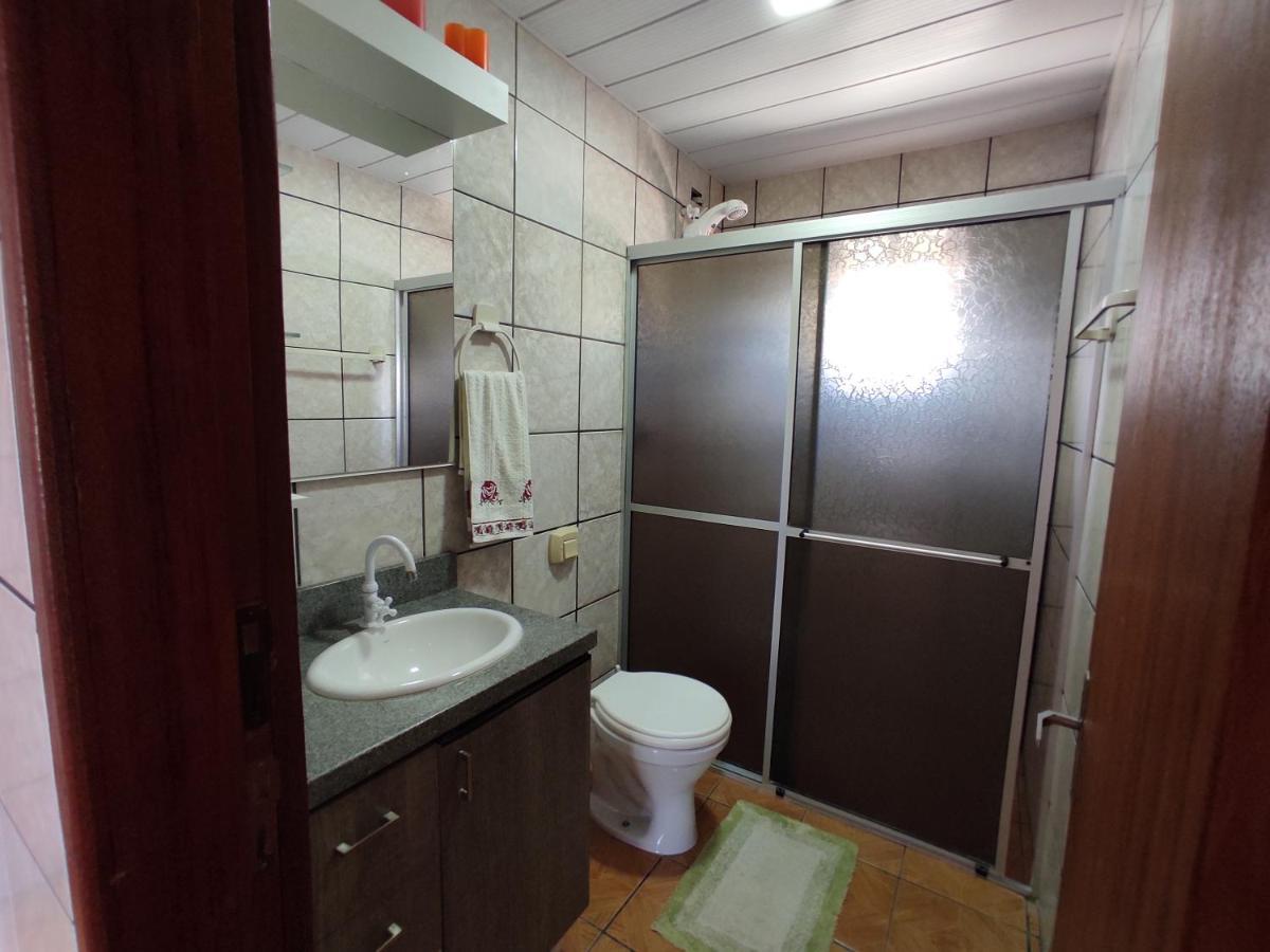 Casa Aconchegante A 4Km-5Min Da Guarda Do Embau Villa Ngoại thất bức ảnh